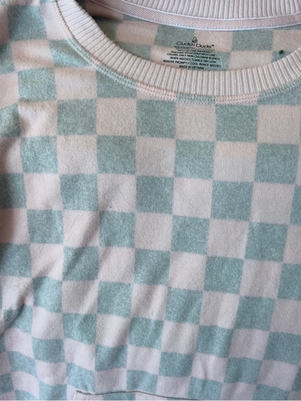 Cuddl Duds Pink and Gray Checkered Cozy Pajama Set - Picture 2 of 6